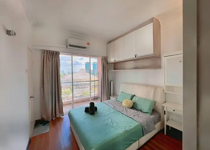 Comfy Studio Casa Mutiara, Near Lrt Hang Tuah & Lalaport