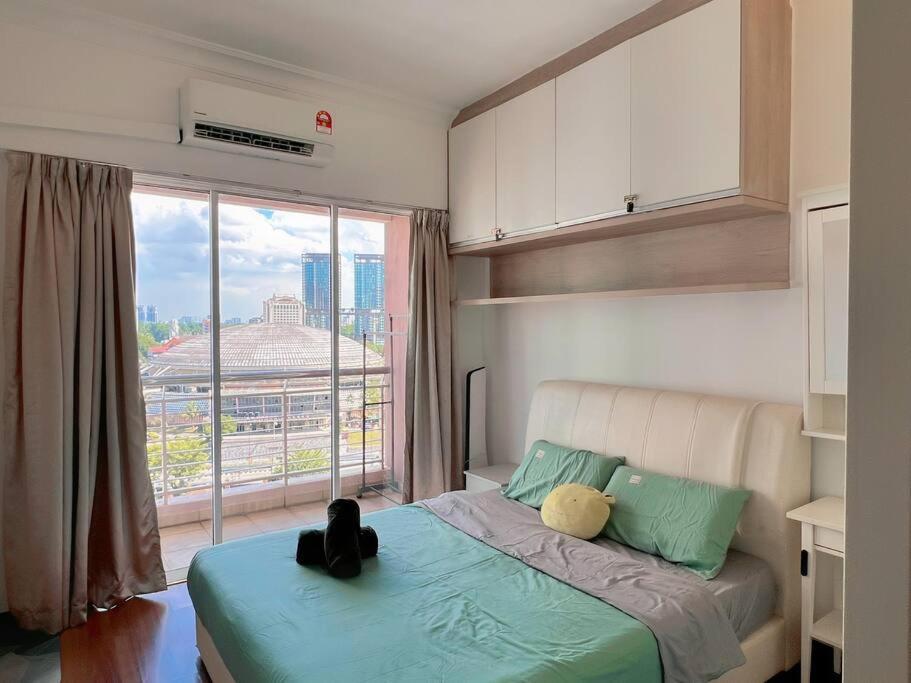 Pangsapuri Comfy Casa Mutiara, Near Lrt Hang Tuah & Lalaport *